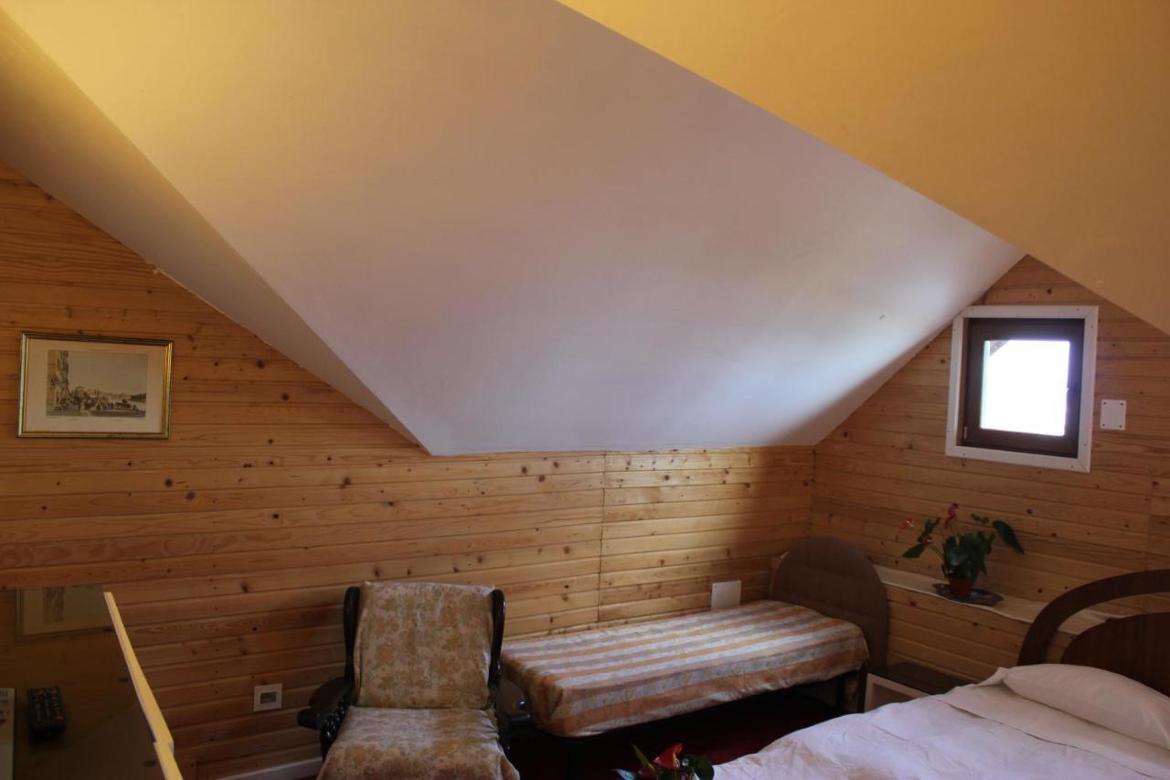 Vila Flavia B&B Constanţa Eksteriør billede