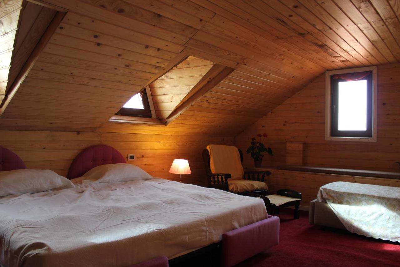 Vila Flavia B&B Constanţa Eksteriør billede